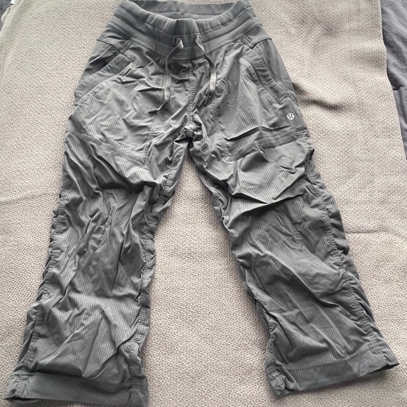 lululemon studio crop gray size 2 - Picture 1 of 6
